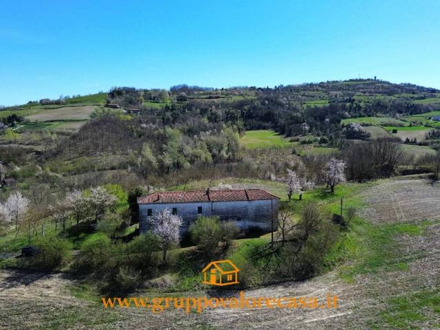 Casa indipendente in vendita a Melazzo AL