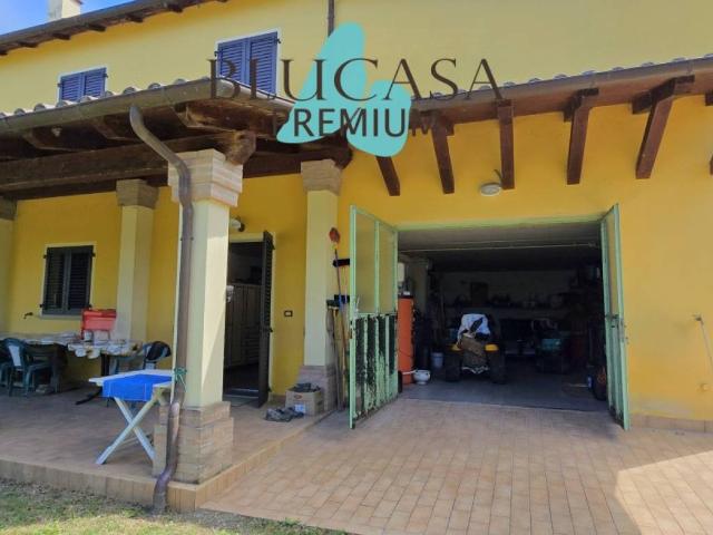 Casa indipendente in vendita a Meldola FC