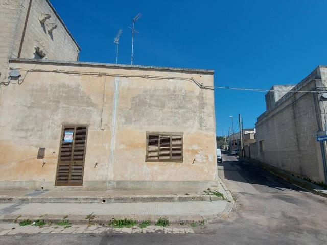 Casa indipendente in vendita a Melendugno LE