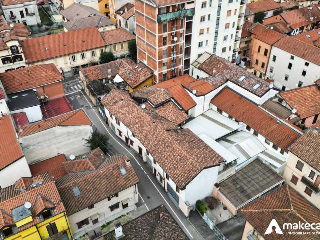 Casa indipendente in vendita a Melegnano MI