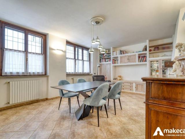 Casa indipendente in vendita a Melegnano MI