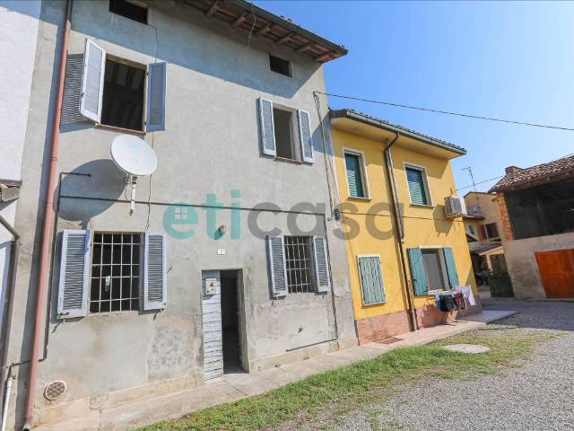 Casa indipendente in vendita a Meleti LO