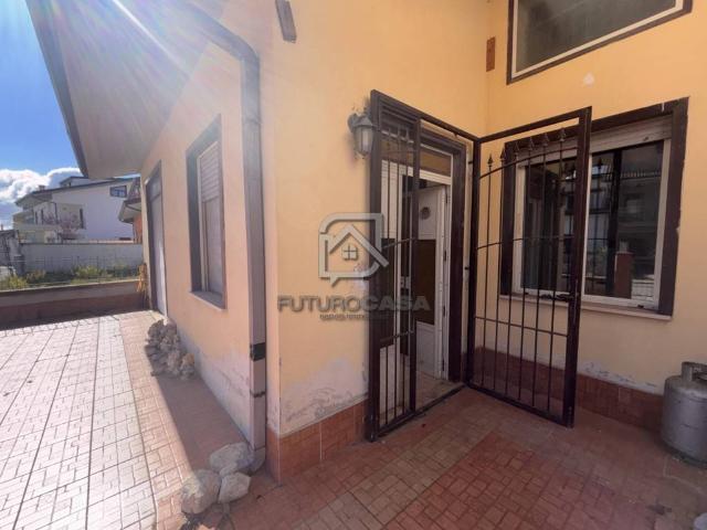 Casa indipendente in vendita a Melito Irpino AV