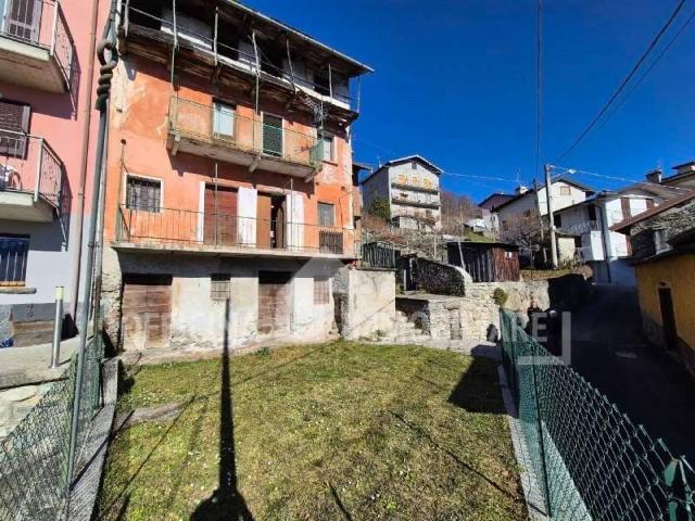 Casa indipendente in vendita a Mello SO