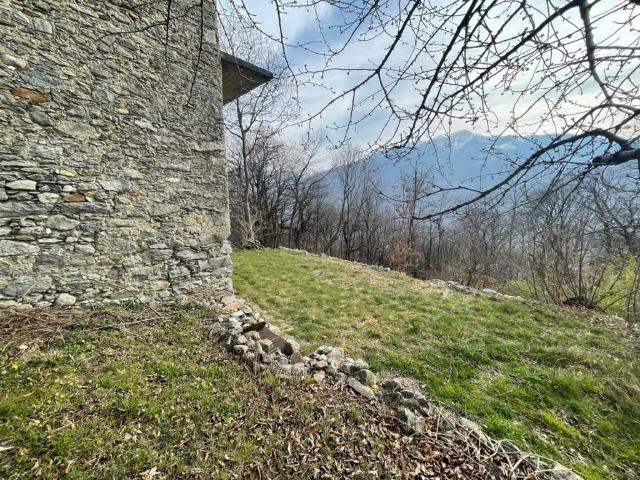 Casa indipendente in vendita a Mello SO