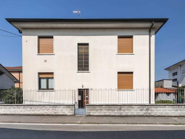 Casa indipendente in vendita a Melzo MI