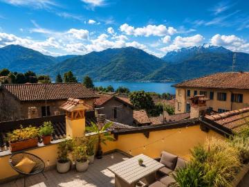Casa indipendente in vendita a Menaggio CO