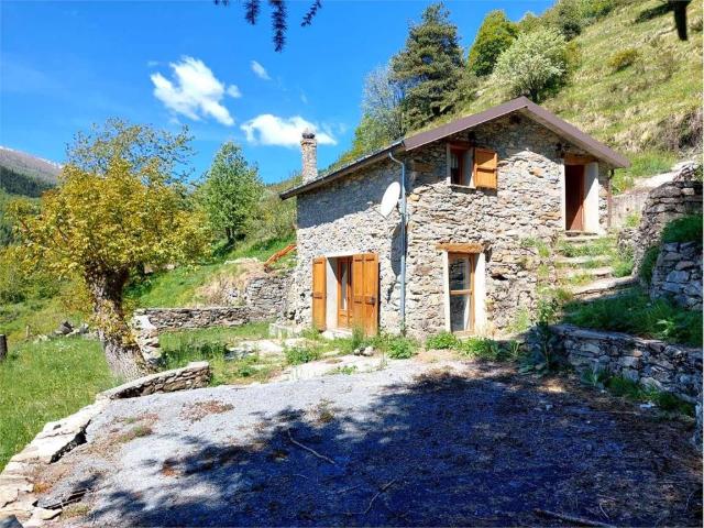 Casa indipendente in vendita a Mendatica IM