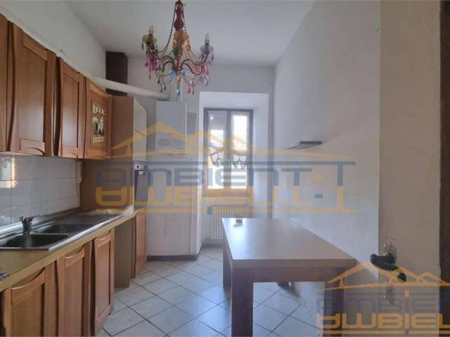 Casa indipendente in vendita a Merate LC