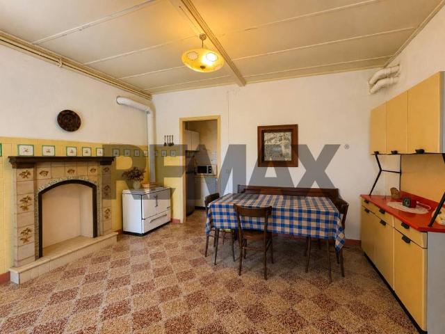 Casa indipendente in vendita a Mergozzo VB