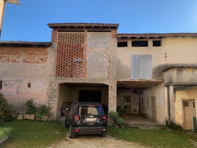 Casa indipendente in vendita a Mereto di Tomba UD