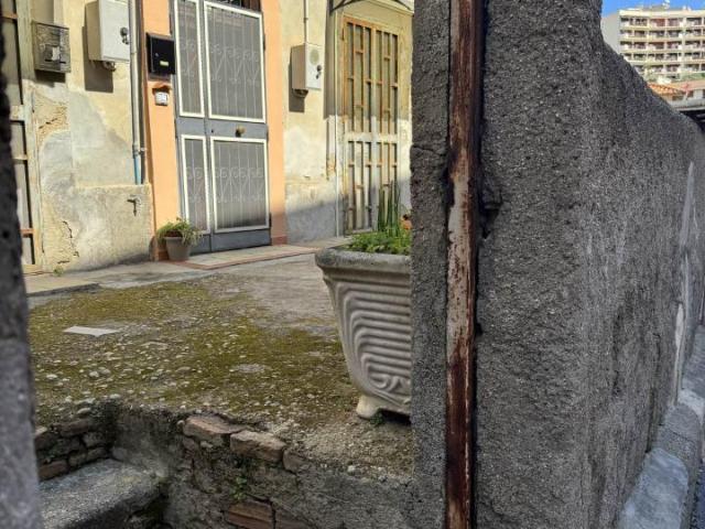 Casa indipendente in vendita a Messina