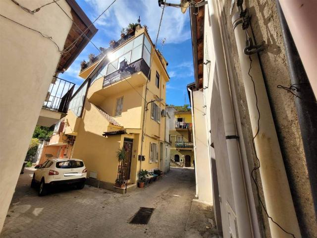 Casa indipendente in vendita a Messina ME