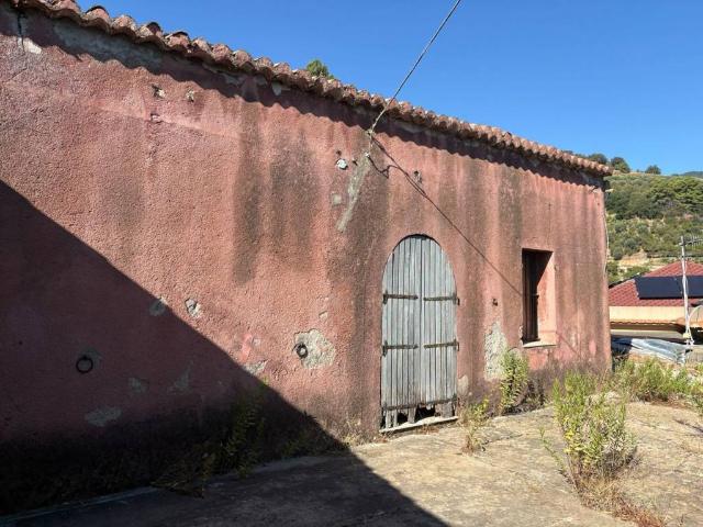 Casa indipendente in vendita a Messina ME