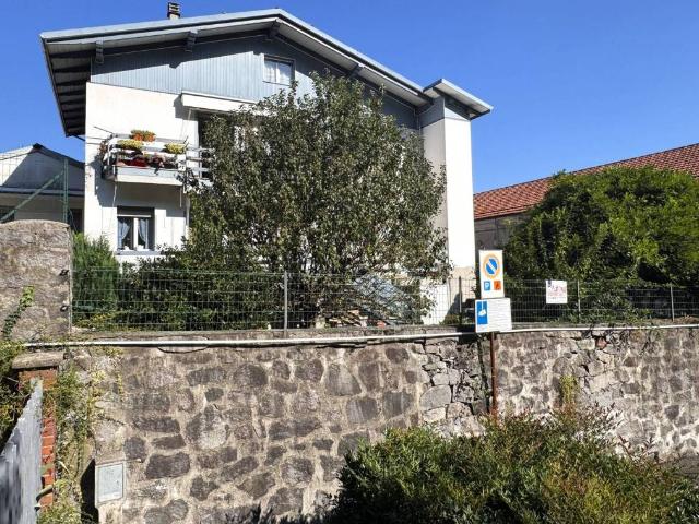 Casa indipendente in vendita a Miagliano BI