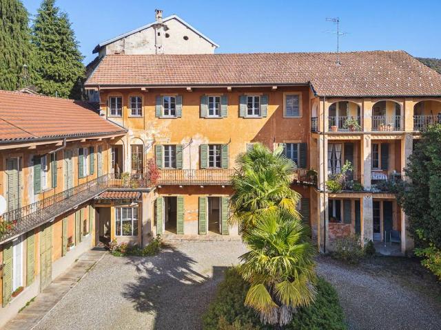 Casa indipendente in vendita a Miasino NO