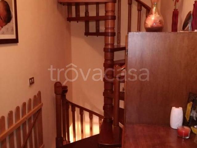 Casa indipendente in vendita a Migliana, Cantagallo