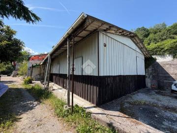 Casa indipendente in vendita a Mignanego GE