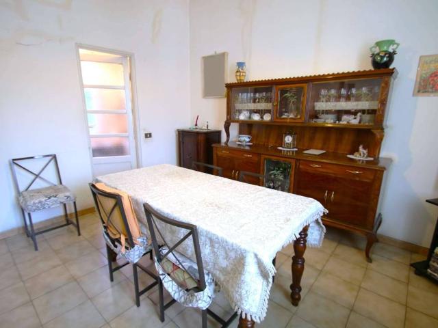 Casa indipendente in vendita a Milano MI