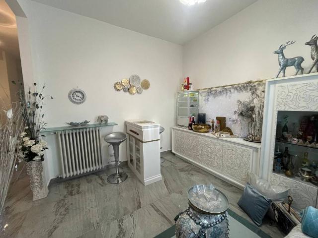 Casa indipendente in vendita a Milano MI