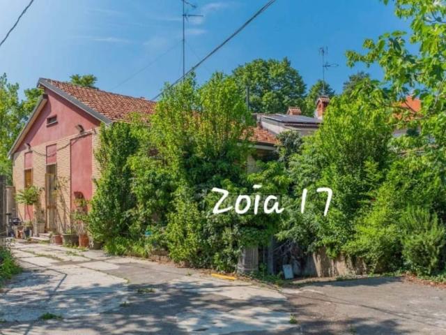 Casa indipendente in vendita a Milano MI