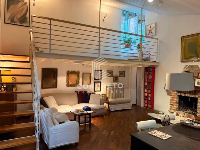 Casa indipendente in vendita a Milano MI