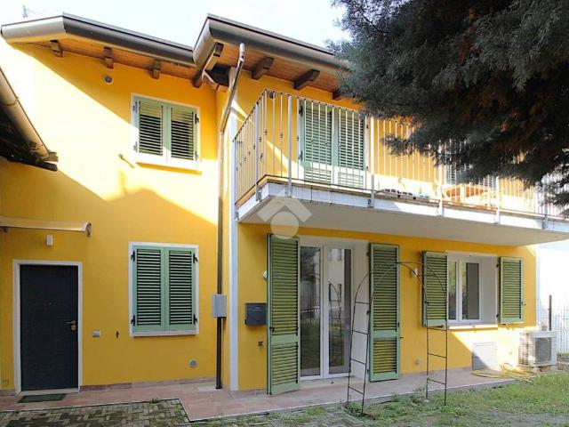 Casa indipendente in vendita a Milano MI