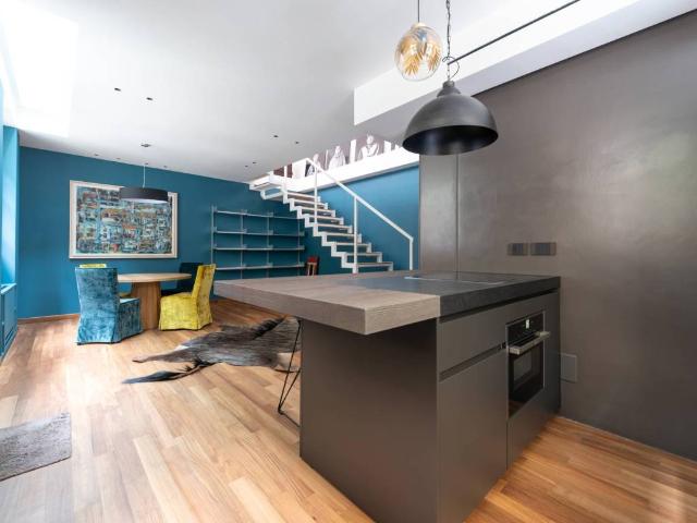 Casa indipendente in vendita a Milano MI