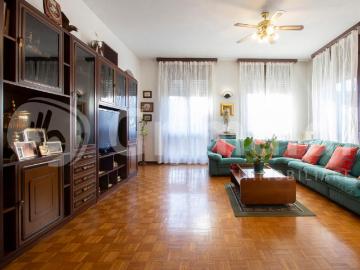 Casa indipendente in vendita a Milano