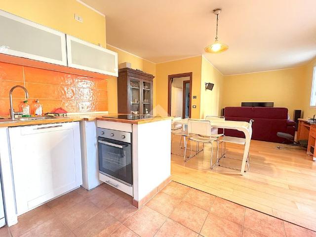 Casa indipendente in vendita a Milano