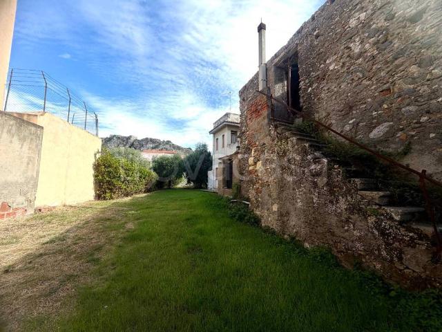Casa indipendente in vendita a Milazzo via Grotta Polifemo