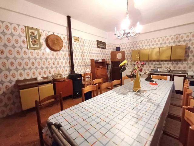 Casa indipendente in vendita a Militello Rosmarino ME