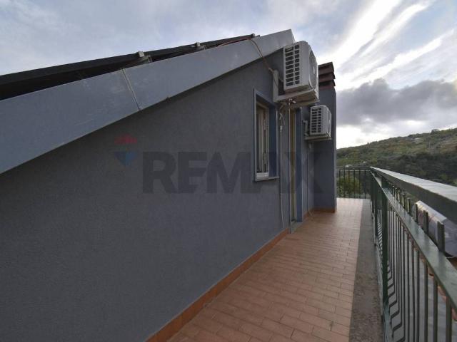 Casa indipendente in vendita a Milo CT