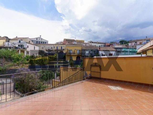 Casa indipendente in vendita a Milo CT