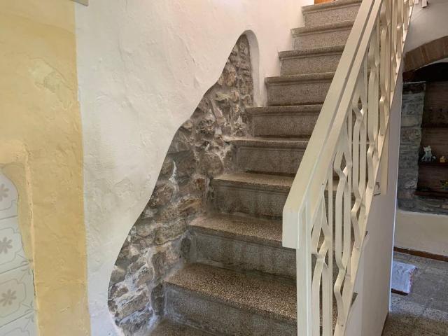 Casa indipendente in vendita a Minucciano LU