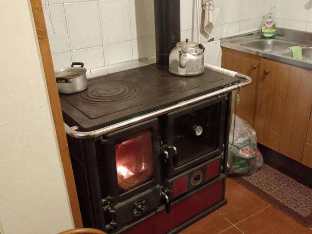 Casa indipendente in vendita a Minucciano LU