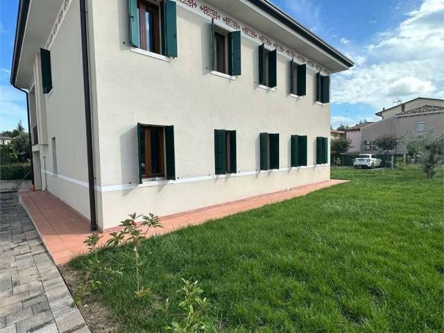 Casa indipendente in vendita a Mira VE