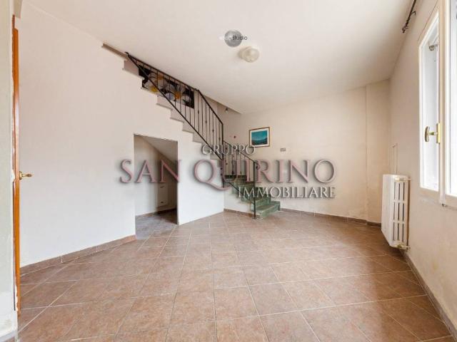 Casa indipendente in vendita a Mirandola MO
