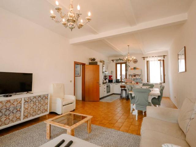 Casa indipendente in vendita a Mirandola MO