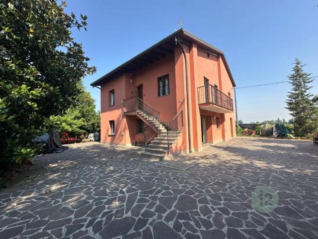 Casa indipendente in vendita a Mirandola MO