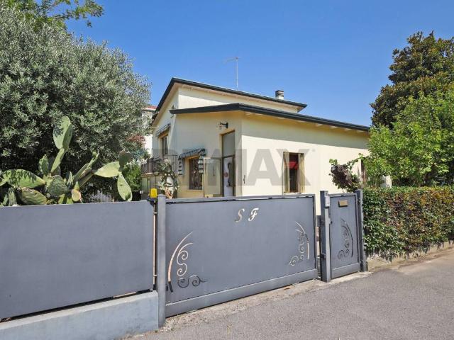 Casa indipendente in vendita a Mirano VE