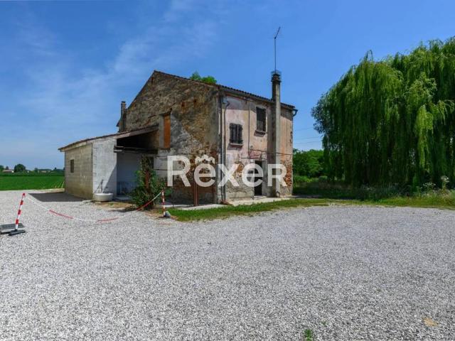 Casa indipendente in vendita a Mirano VE