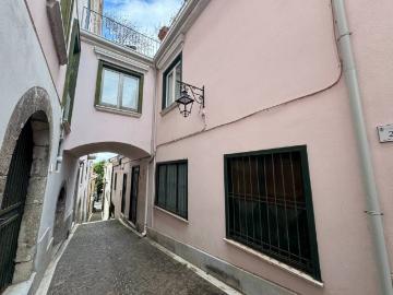 Casa indipendente in vendita a Mirabella Eclano AV