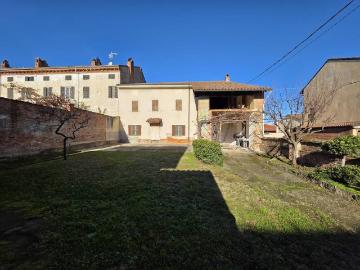 Casa indipendente in vendita a Mirabello Monferrato AL