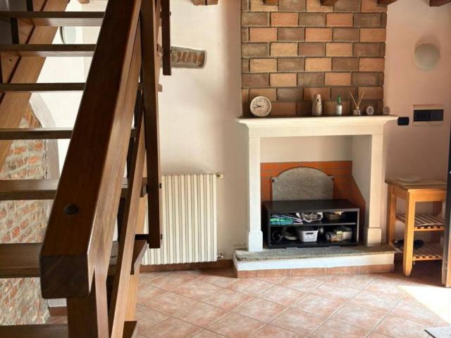 Casa indipendente in vendita a Miradolo Terme PV