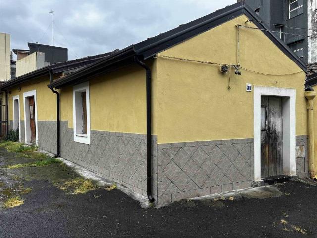 Casa indipendente in vendita a Misterbianco CT