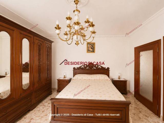 Casa indipendente in vendita a Mistretta via Aragona, 15