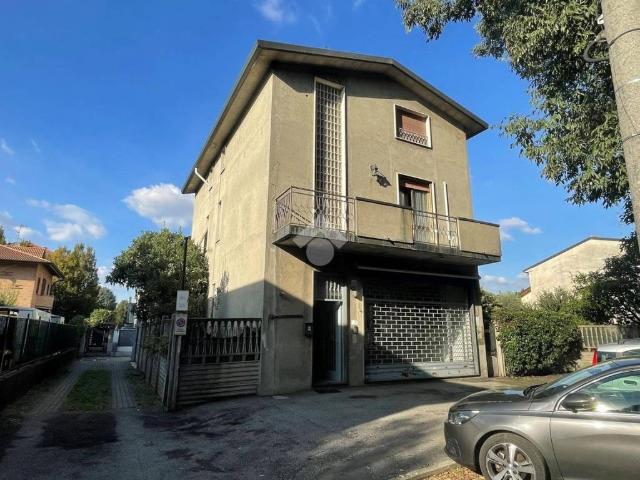 Casa indipendente in vendita a Muggiò MB