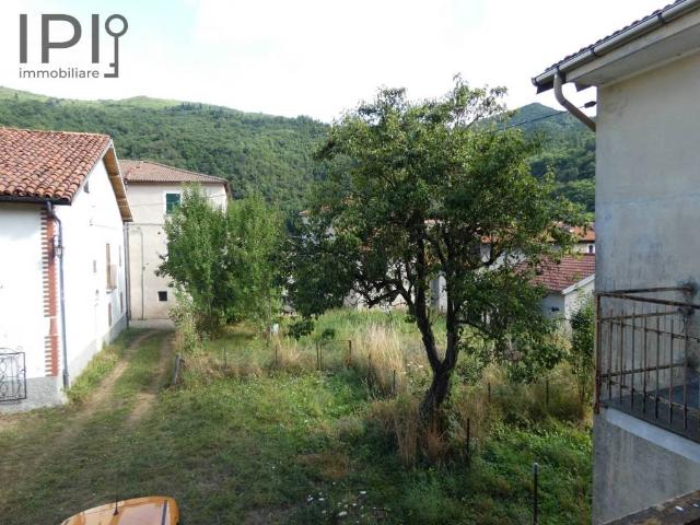 Casa indipendente in vendita a Murialdo SV