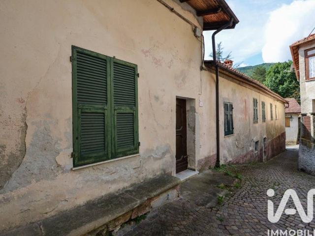 Casa indipendente in vendita a Murialdo SV